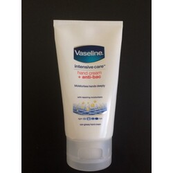 Vaseline intensive care hand cream + anti-bac