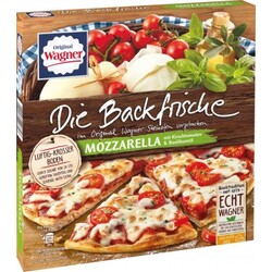 Wagner Die Backfrische Mozzarella mit Kirschtomaten & Basilikumöl