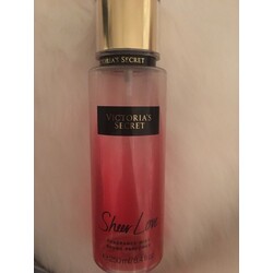 Sheer Love  Fragrance mist Victoria’s Secret