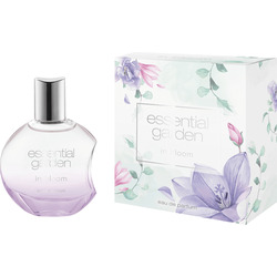 essential garden Eau de Parfum in bloom