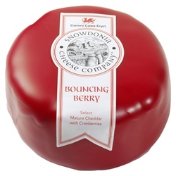 Snowdonia Bouncing Berry Cheddar, 200 g