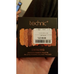 Technic Enticing Pressed Pigment Palette