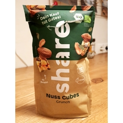 Nuss Cubes Crunch - Bio-Snack mit Erdnüssen, Kürbiskernen und Mandeln