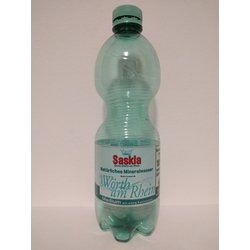 Saskia - Mineralwasser: Medium