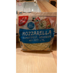 Mozzarella schnittfest, gerieben, 45% Fett i. Tr.
