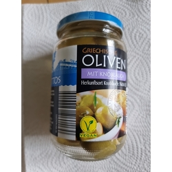Griechische Oliven mit  Knoblauch 