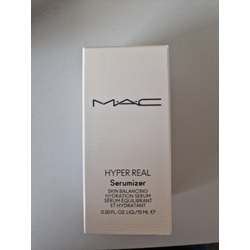 MAC Hyper Real serumizer