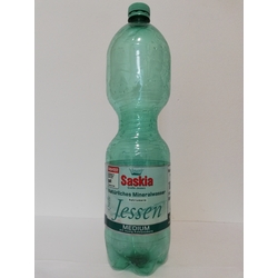 Saskia - Quelle Jessen: Medium, Natürliches Mineralwasser mit wenig Kohlensäure